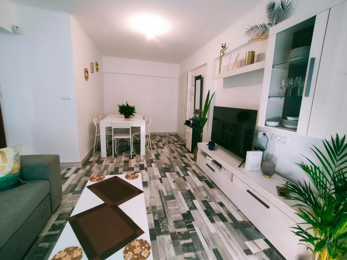 Apartamento Alhondiga El Palo Malaga Bagian luar foto
